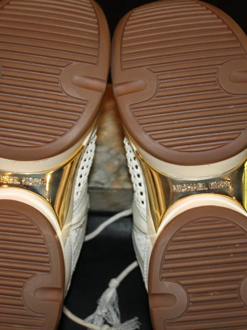 Michael Kors Olympia Platform Trainer Sz 9.5M Women Shoes Sneakers White / Gold